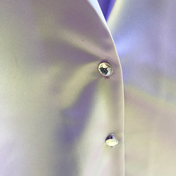 Holt Renfrew glam lavender blouse. - Picture 3 of 6